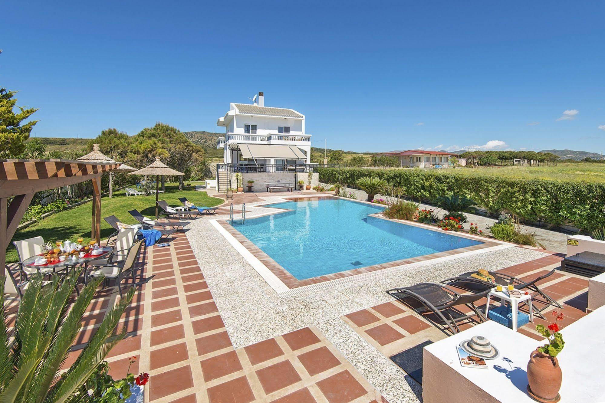 Alkyoni Villa ラクハニア エクステリア 写真